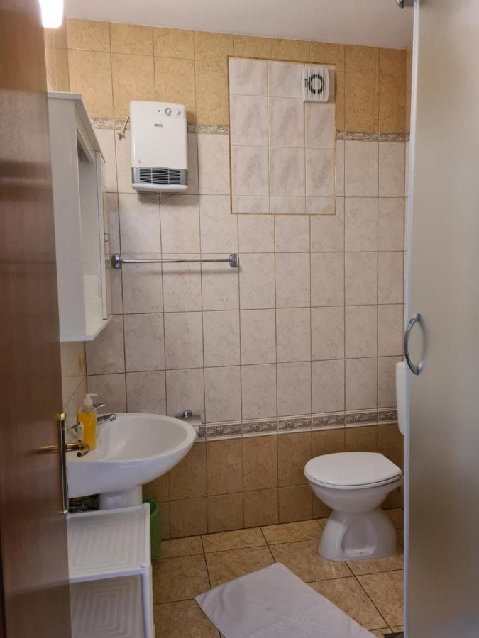 Pansion Ribica Hotel Криквеница Екстериор снимка