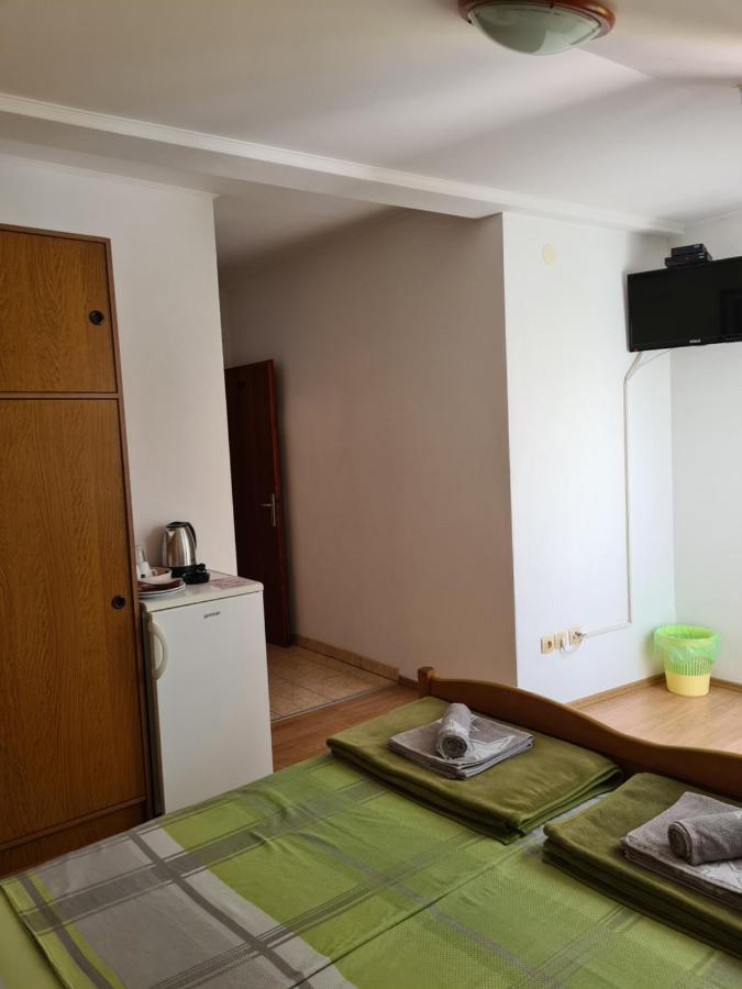 Pansion Ribica Hotel Криквеница Екстериор снимка